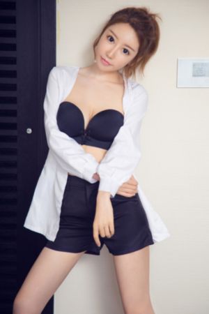 亚洲s码欧洲m码吹潮_1080高清完整版播放