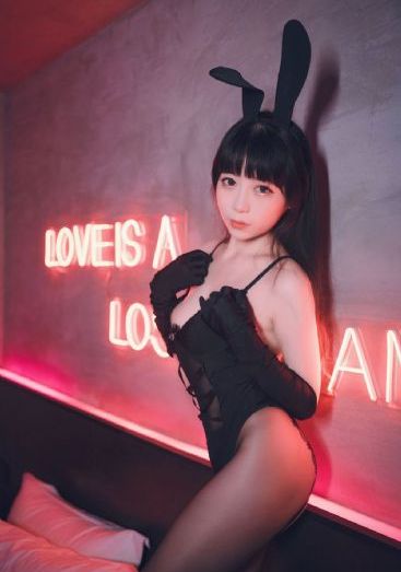 国产古装妇女野外A片_超清神马在线观看