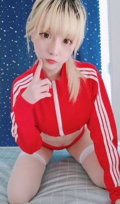 2020精品国产女人_4K免费高清观看