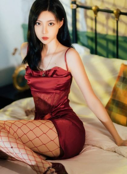 jk极品丝袜自慰喷水av_DVD迅雷电影在线