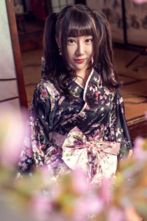 《乳色吐息》第一集在线观看_高清直播在线观看