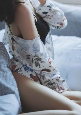 美女被cao出水视频在线观看_快播高清无删减WWW