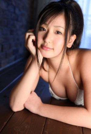 日韩美女在线看免费观看_日韩在线观看