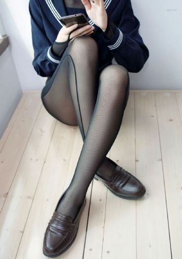 小伙带着白嫩的小女友开房啪啪啪_国产剧高清免费观看