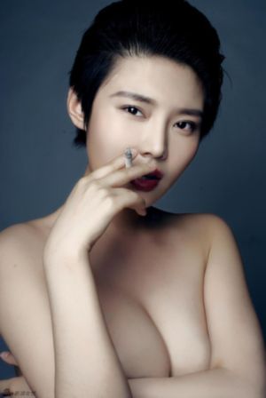 黄色靠逼_高清高清视频观看