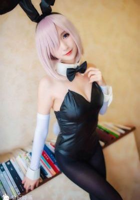 色狠狠一区二区熟女九一_BD高清在线