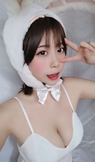 唐艺一级A片在线播放_BD英语电影全集观看