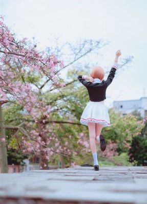 女教师《枫可怜》av在线播放_4K在线视频播放