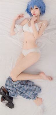 美女被视频网站在线看免费软件_BD英语全集免费观看