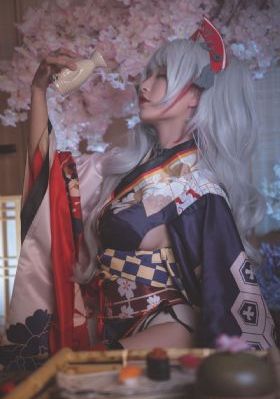 爆乳粉红兔在线求精_720超清在线观看
